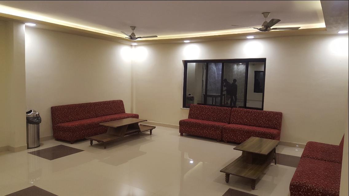 Hotel Shehnai Garden Khurai Buitenkant foto